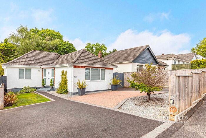 3 Bedroom Detached Bungalow For Sale In Anvil Crescent, Broadstone, BH18