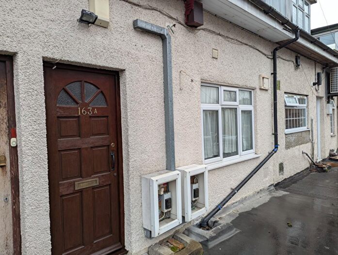 1 Bedroom Maisonette To Rent In Greenford Road, Sudbury Hill, HA1