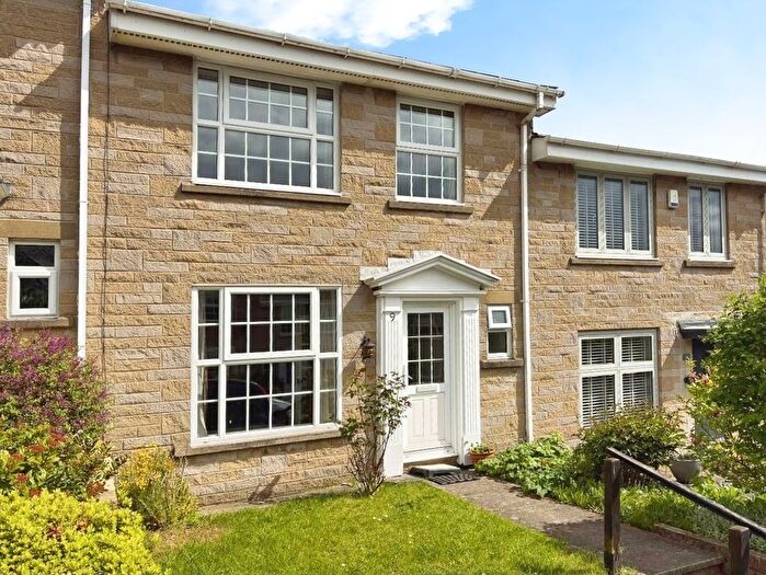 3 Bedroom Town House For Sale In St. Stephens Close, Skipton, BD23