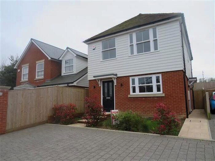 3 Bedroom Property To Rent In Turner Close, St. Leonards-On-Sea, TN38