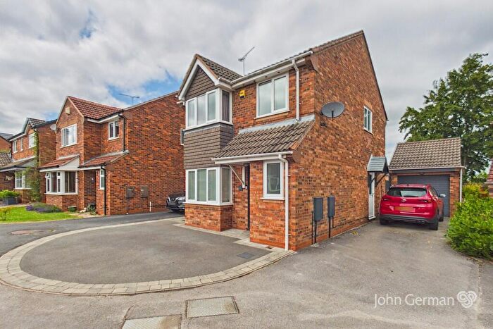 3 Bedroom Detached House For Sale In Blounts Drive, Uttoxeter, ST14
