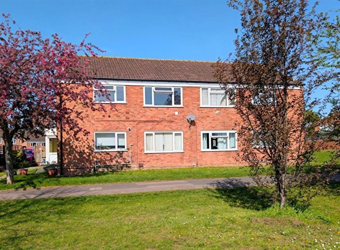 2 Bedroom Maisonette For Sale In Cheviot Close, Quedgeley, Gloucester, GL2