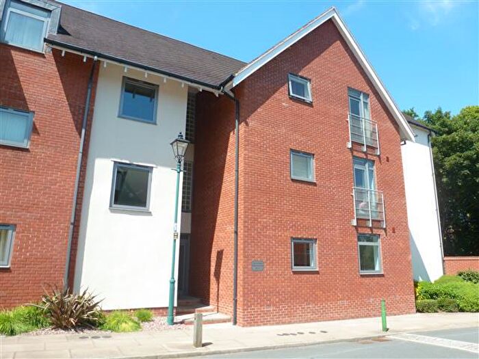 2 Bedroom Apartment To Rent In Woodbrooke Grove, Northfield, Birmingham, B31