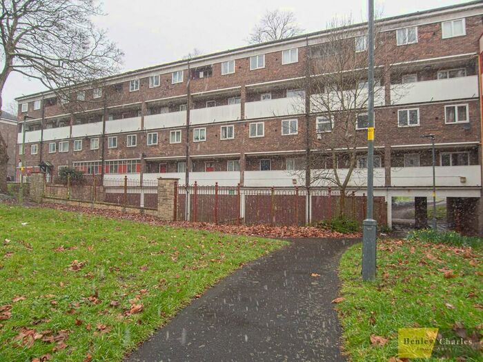 3 Bedroom Maisonette To Rent In Huntley Road, Edgbaston, B16