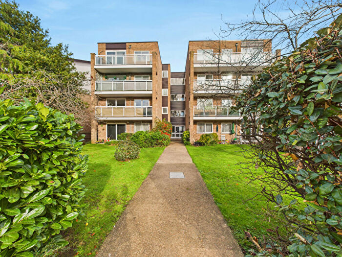 1 Bedroom Flat To Rent In St. Merryn Court, Brackley Road, Beckenham, Kent, BR3