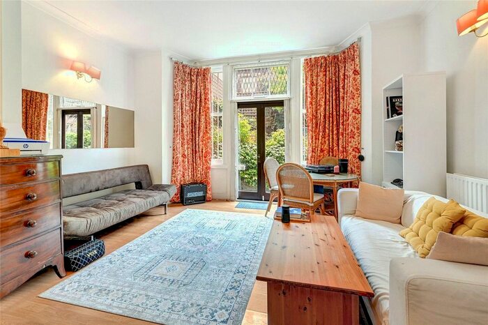 1 Bedroom Flat To Rent In Roland Gardens, London, SW7