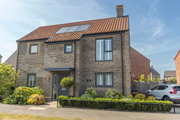 3 Bedroom Detached House For Sale In Holme Avenue, Cringleford, NR4