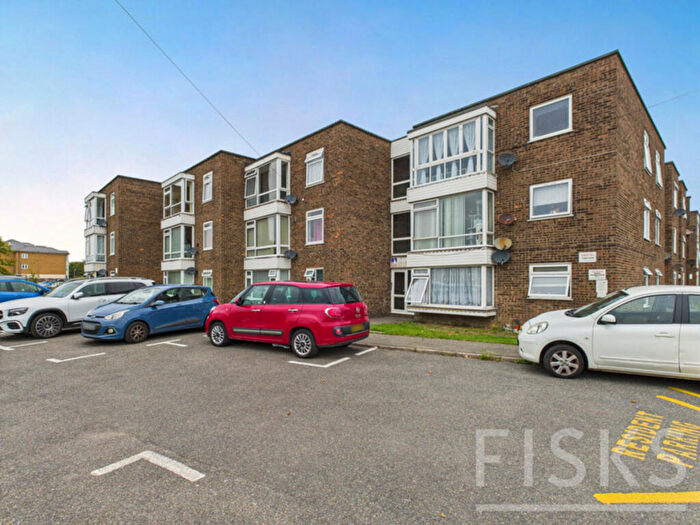 2 Bedroom Apartment For Sale In Eastern Esplanade, Canvey Island, SS8