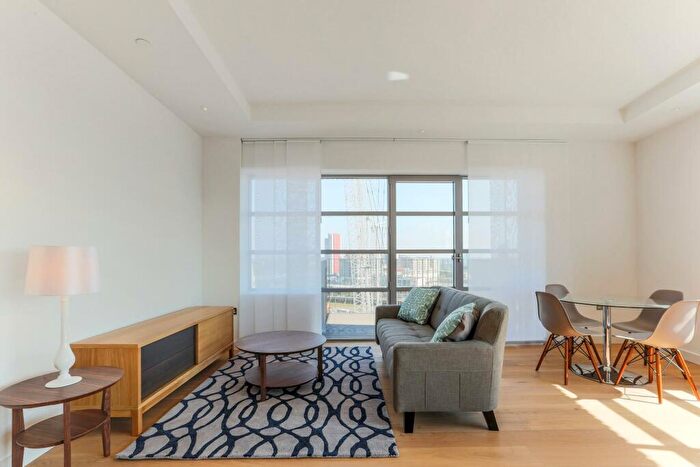 2 Bedroom Apartment To Rent In Kent Building, London City Island, London, E14
