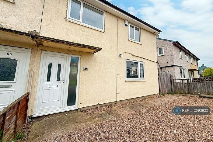 3 Bedroom Semi-Detached House To Rent In Broadwater, Rotherham, S63