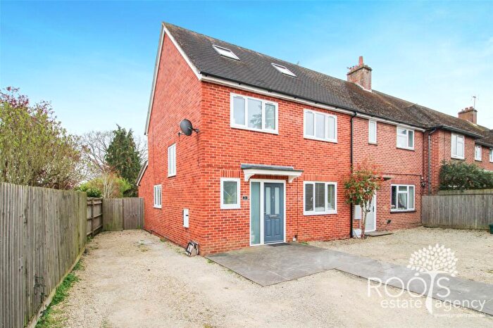 4 Bedroom End Of Terrace House For Sale In Westfield Road, Thatcham, RG18