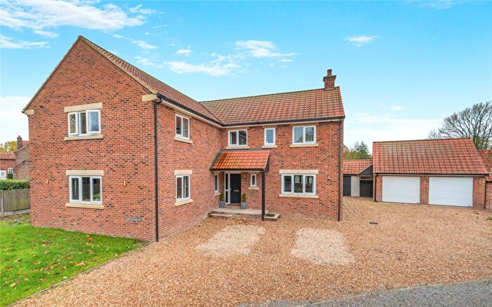 5 Bedroom Detached House For Sale In Willow House, Hollowgate Hill, Willoughton, Gainsborough, DN21