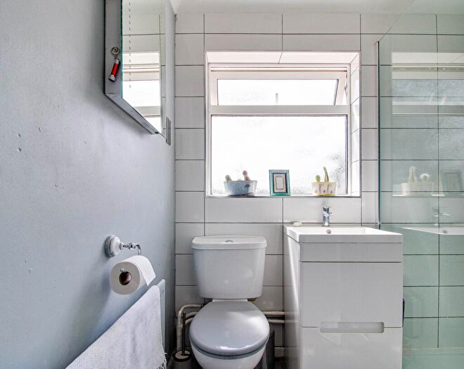 2 Bedroom End Of Terrace House For Sale In Anchor Field, Ringmer, BN8