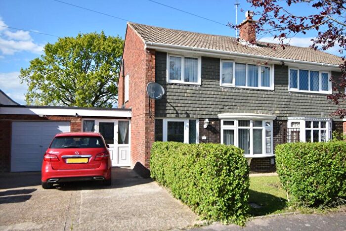 4 Bedroom Semi Detached House For Sale In Edgecombe Crescent, Gosport, PO13