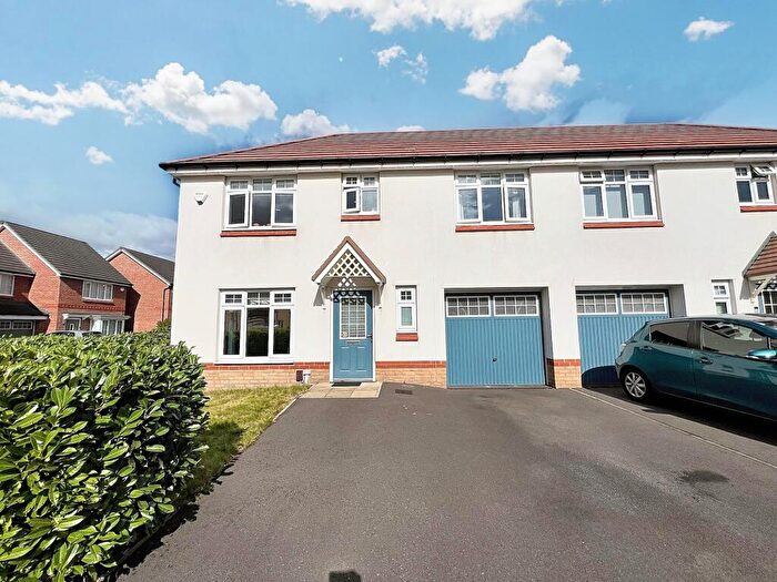 3 Bedroom Semi-Detached House For Sale In Montgomery Street, Eccles, M30