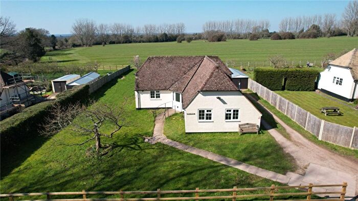 3 Bedroom Bungalow For Sale In Gentles Lane, Passfield, Liphook, Hampshire, GU30