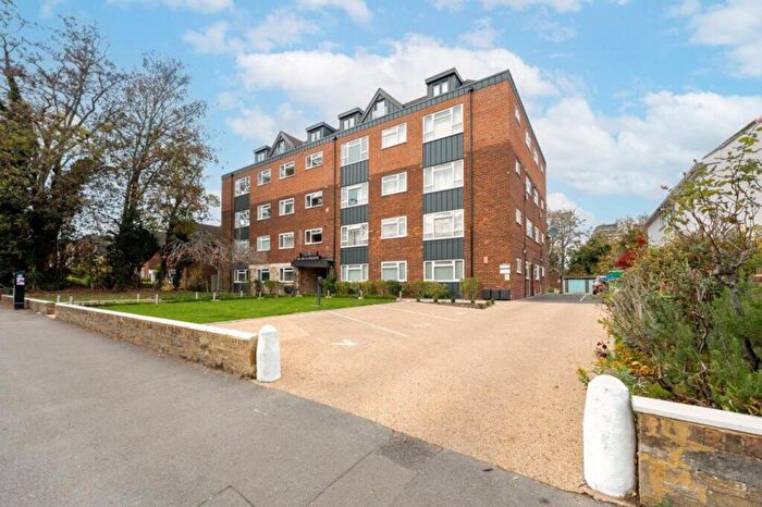 1 Bedroom Apartment For Sale In Mulgrave Road, Belmont, SM2