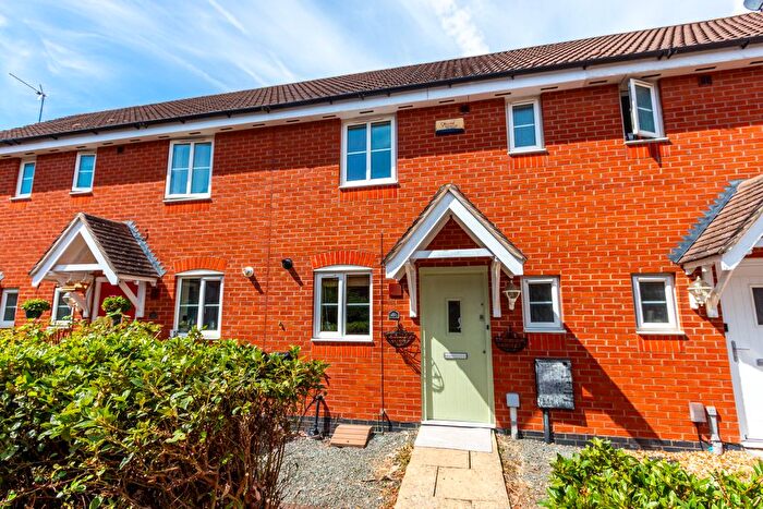 2 Bedroom Terraced House To Rent In Hollowell Close, Rushden, NN10
