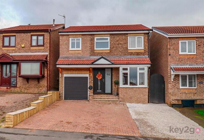 4 Bedroom Detached House For Sale In Rufford Rise, Sothall, Sheffield, S20