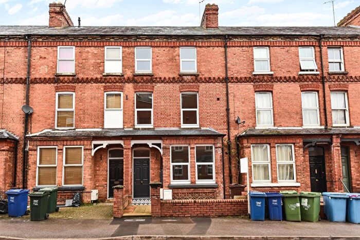 1 Bedroom Apartment To Rent In Banbury, Oxfordshire, OX16