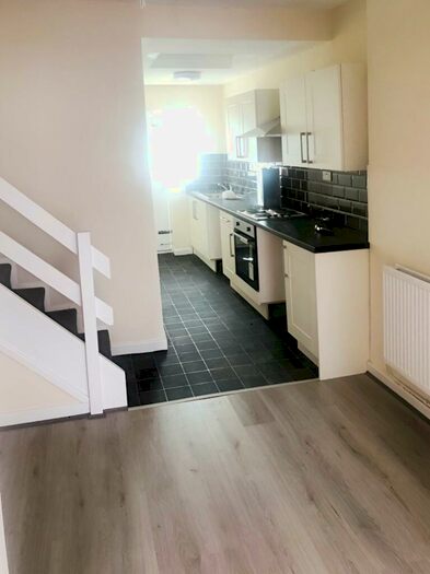 2 Bedroom Terraced House To Rent In Holmes Street, Liverpool, Merseyside, L8