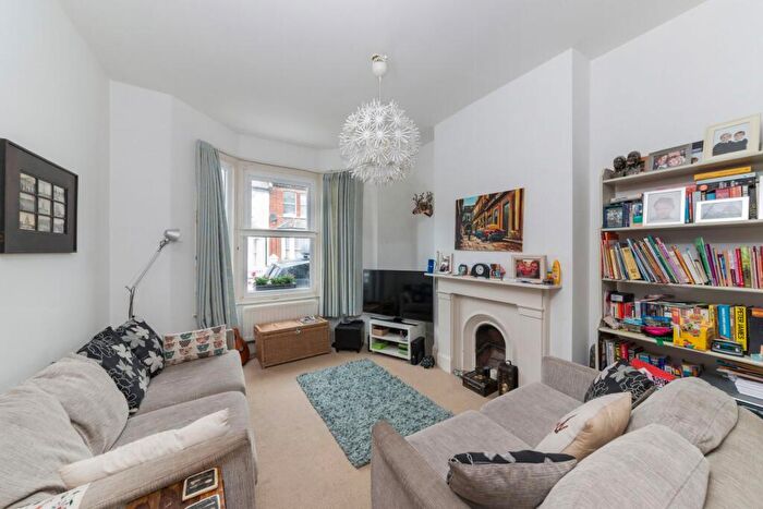 3 Bedroom Terraced House To Rent In Freke Road, London, SW11