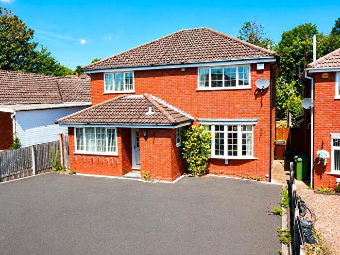 4 Bedroom Detached House For Sale In Naylor Close, Kidderminster, Worcestershire, DY11