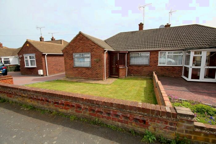 2 Bedroom Semi-Detached Bungalow To Rent In Priory Road, Stanford-Le-Hope, Essex, SS17