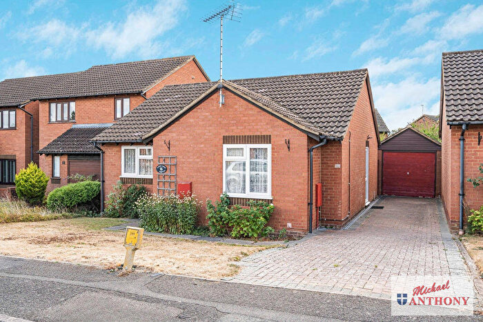 2 Bedroom Detached Bungalow For Sale In Hampton, Great Holm, Milton Keynes, MK8