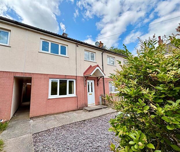 3 Bedroom Detached House For Sale In High Hill Road, New Mills, High Peak, SK22
