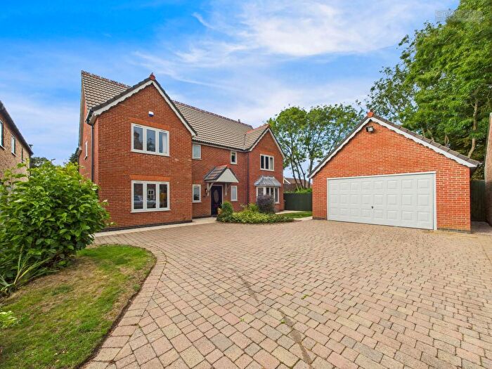 5 Bedroom Detached House For Sale In Millwood Gardens, Peterborough, PE3