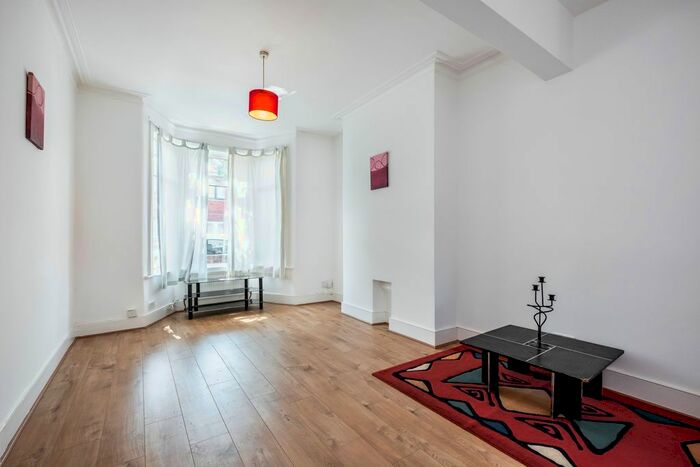 2 Bedroom Terraced House To Rent In Willis Road, London, E15