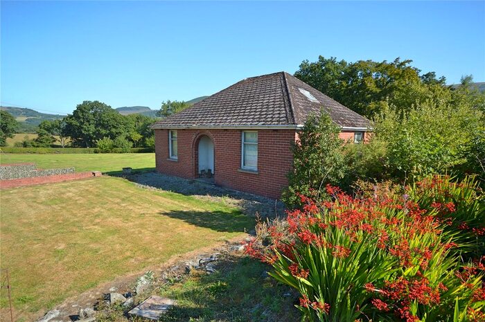 3 Bedroom Bungalow For Sale In Clatter, Caersws, Powys, SY17