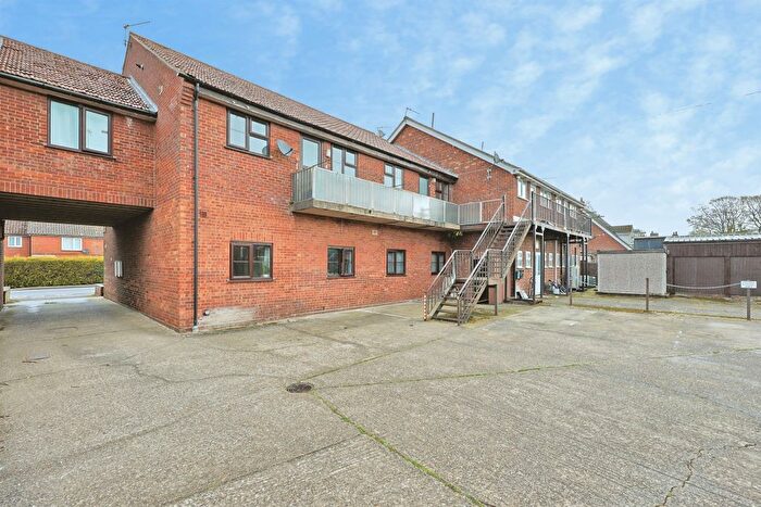 2 Bedroom Flat For Sale In Chapel Street, Shipdham, Thetford, IP25