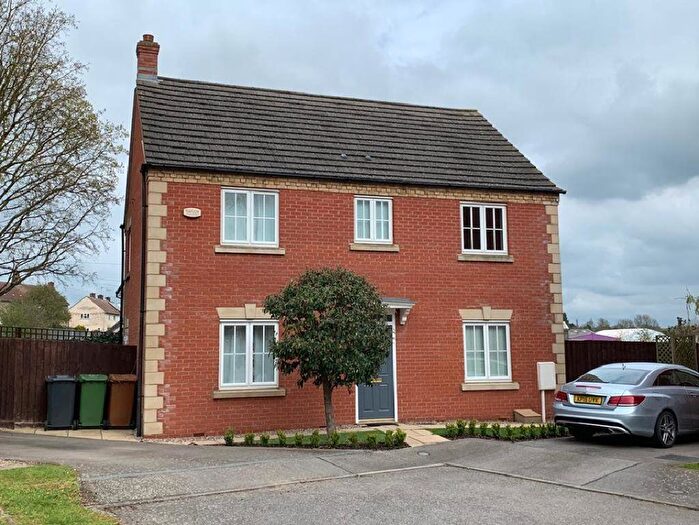 4 Bedroom Detached House To Rent In Briarwood Way, Wollaston, NN29