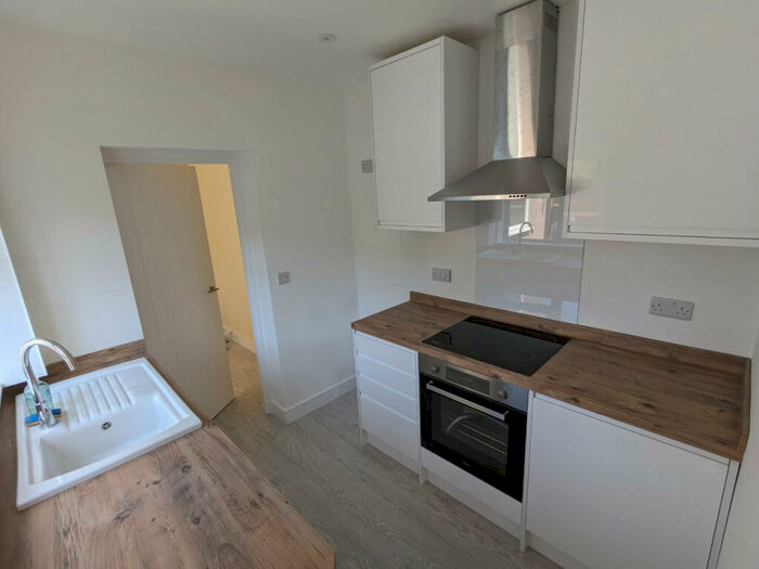 2 Bedroom Terraced House To Rent In Kent Road, Orpington, BR5