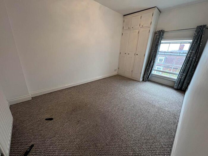 1 Bedroom Flat To Rent In Dorset House, The Halve, Trowbridge, BA14
