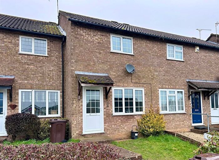 2 Bedroom Terraced House For Sale In Hawks Way, Ashford, TN23