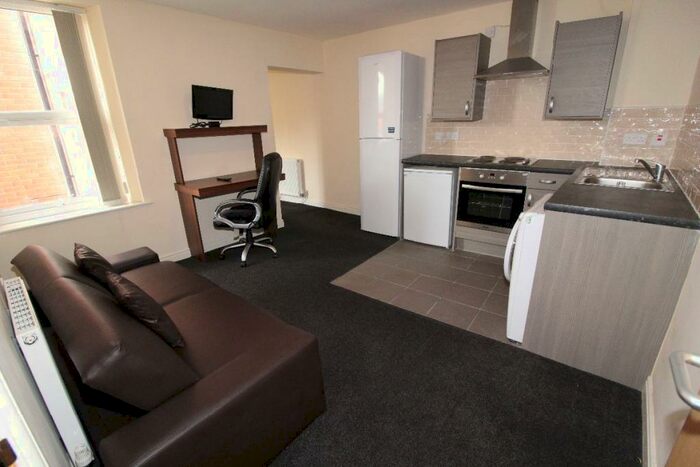 1 Bedroom Flat To Rent In Moorlane, Flat, Preston, Lancashire, PR1