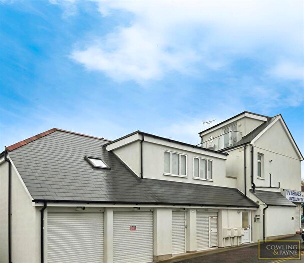 1 Bedroom Duplex To Rent In London Road, Leigh-On-Sea, SS9