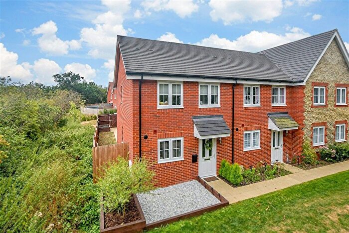 2 Bedroom End Of Terrace House For Sale In Long Strakes, Staplehurst, Tonbridge, Kent, TN12