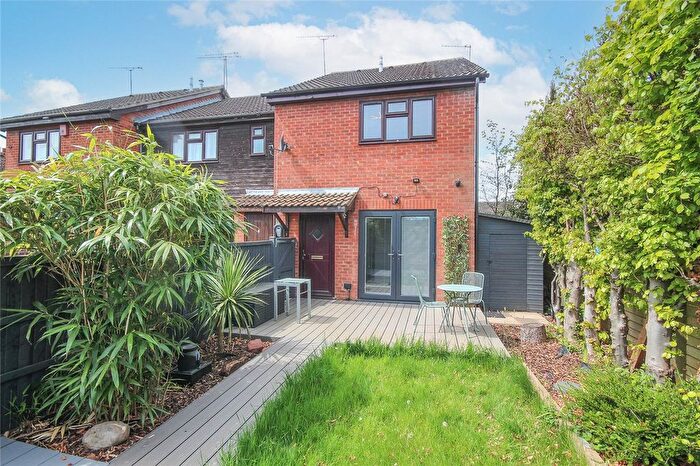 1 Bedroom End Terrace House To Rent In Barley Croft, London Road, Woolmer Green, SG3