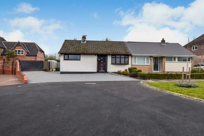 2 Bedroom Bungalow To Rent In Treen Road, Tyldesley, Manchester, M29