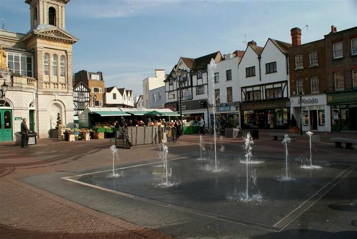 1 Bedroom Flat To Rent In Market Place, Kingston Upon Thames, KT1