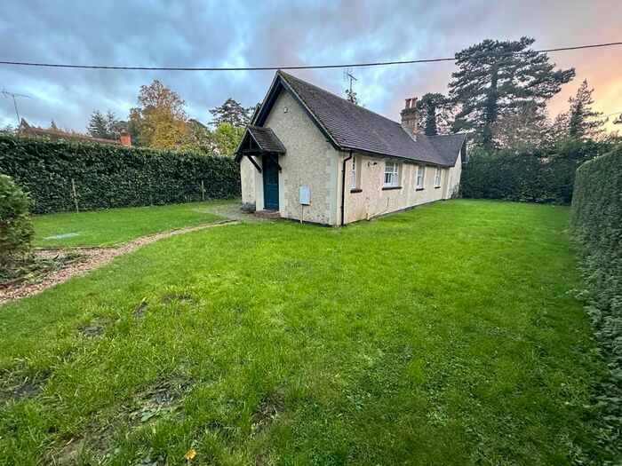 4 Bedroom Detached House To Rent In Laurel Cottage, Badgemore, Henley-On-Thames, RG9