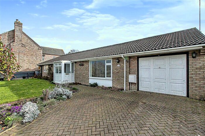 3 Bedroom Bungalow For Sale In New Road, Mepal, Ely, CB6