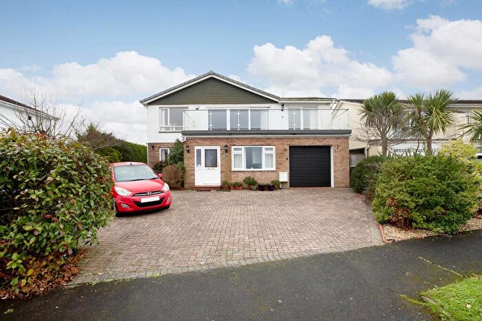 4 Bedroom Detached House For Sale In West Cliff Park Drive, Dawlish, EX7