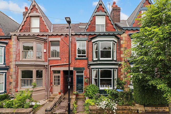 4 Bedroom Terraced House For Sale In Coverdale Road, Carterknowle, S7