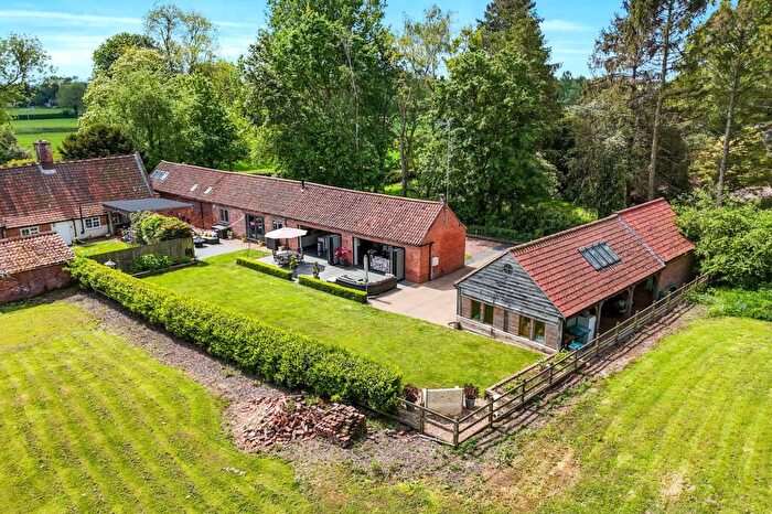 3 Bedroom Barn Conversion For Sale In Gonalston, Nottingham, NG14