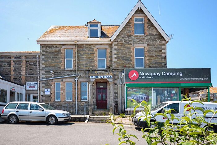 3 Bedroom Flat To Rent In Cliff Road, Morfa Hall Cliff Road, TR7